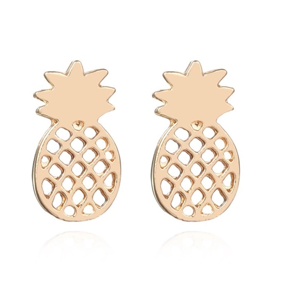 ❤️🆕 Cute Golden Pineapple Earrings - Picture 2 of 3